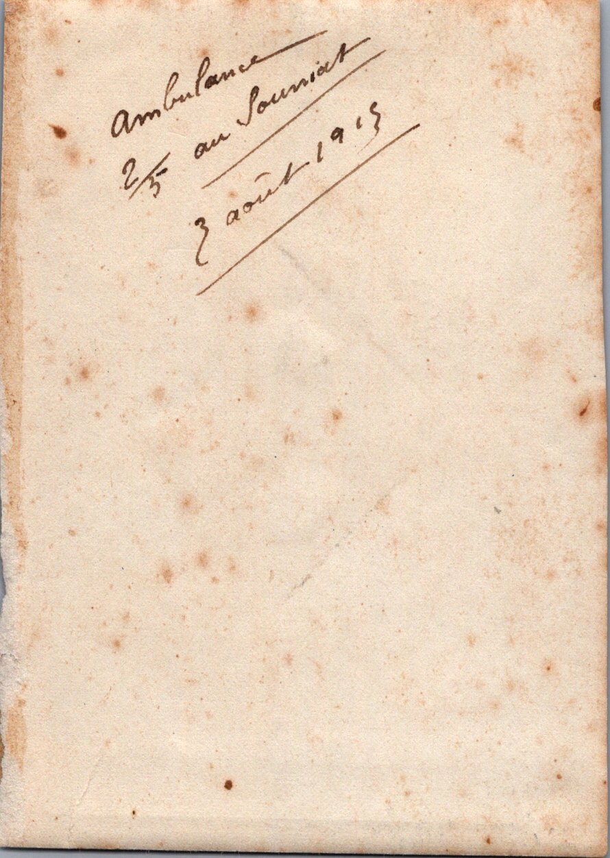 photo ambulance 2/5 aout 1915 avec médecins 10,5 x 7,5 cm