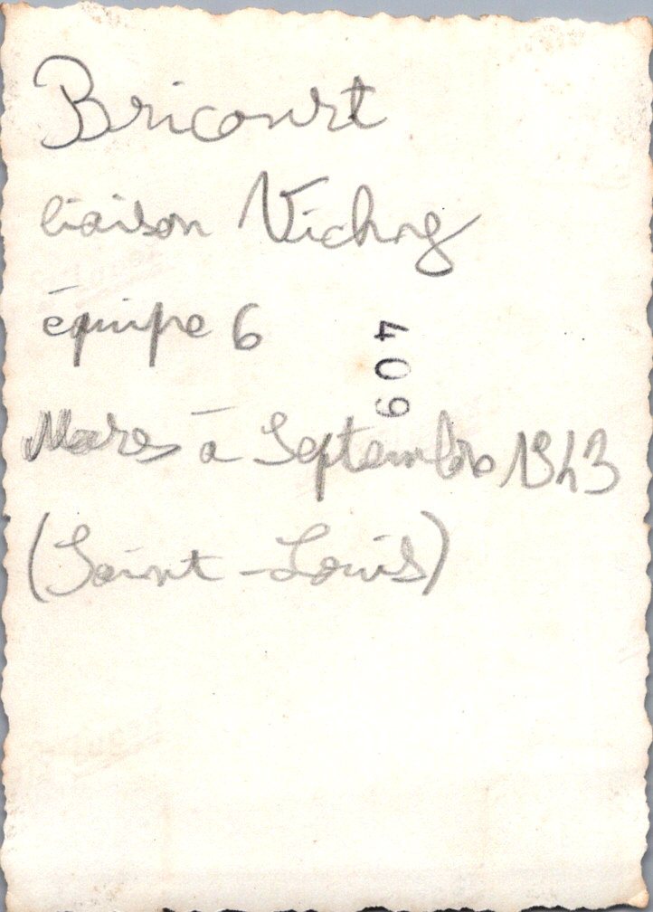 photo d'un jeune des chantiers de jeunesse nominative Bricourt 1943 8,5 x 6 cm