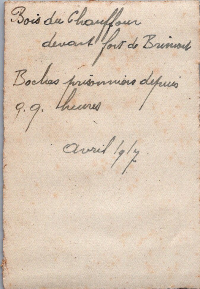 2 photos Boches prisonniers bois du Chauffour fort de Brimont avril 1917 8 x 6 cm