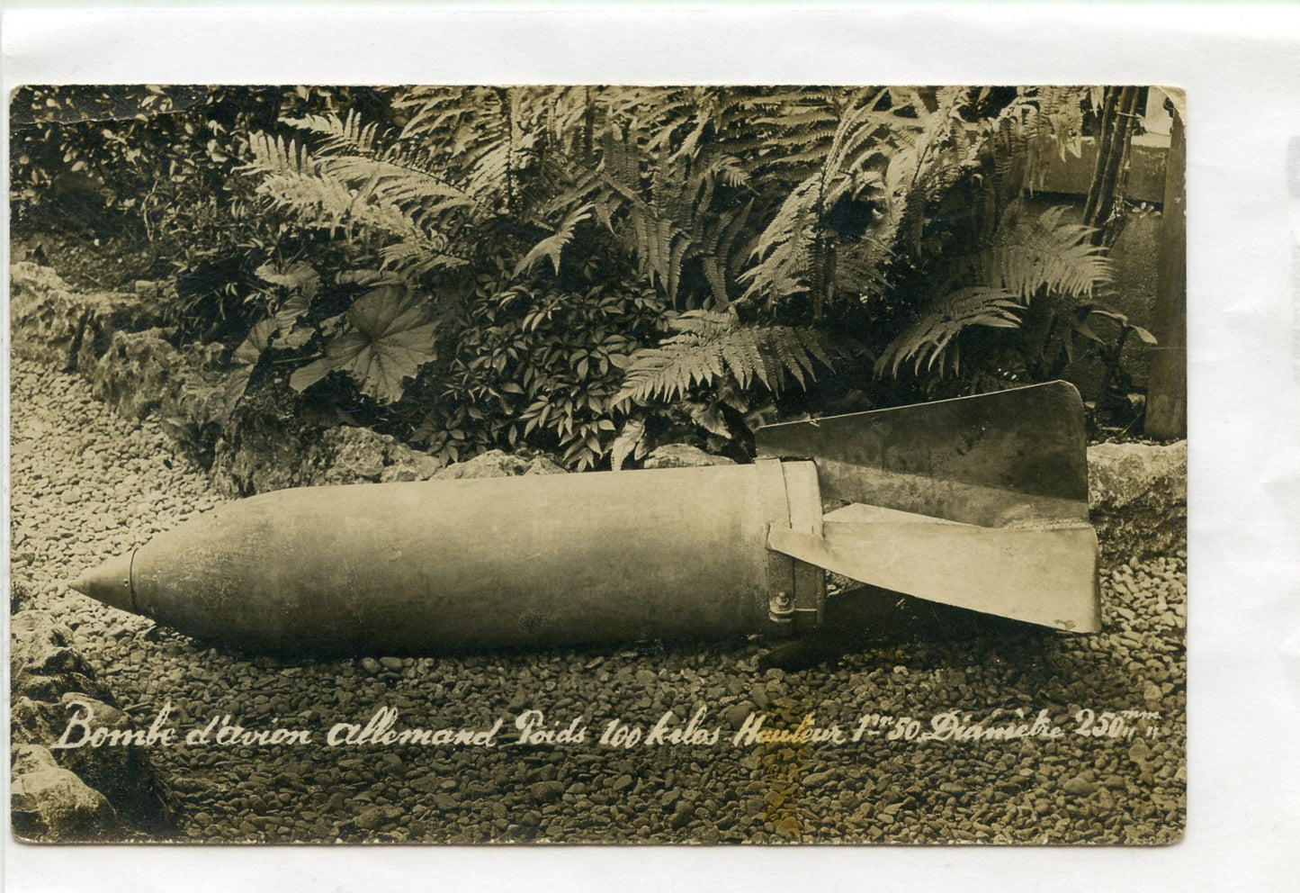 carte photo d'une bombe d'avion allemande 1914-1918