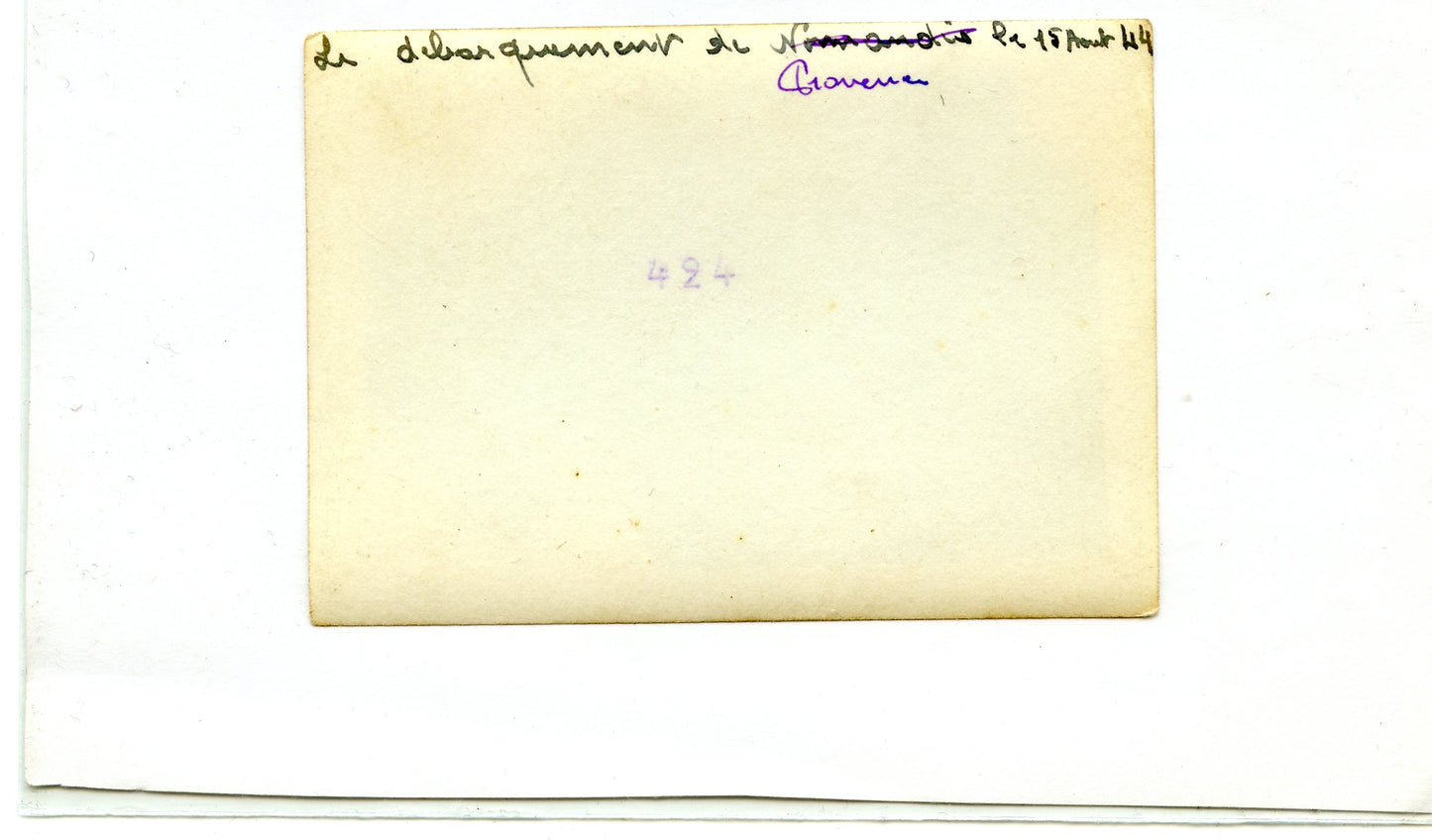 photo de bateaux lors du débarquement de Provence aout 1944 9x6,5 cm