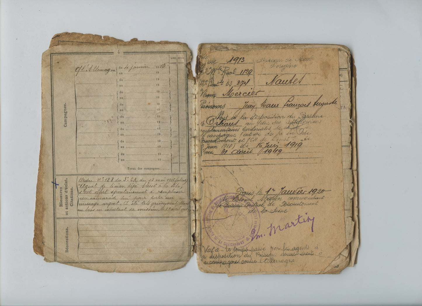 livret militaire soldat 93° et 147°RI blessé et cité à Verdun 1914-18
