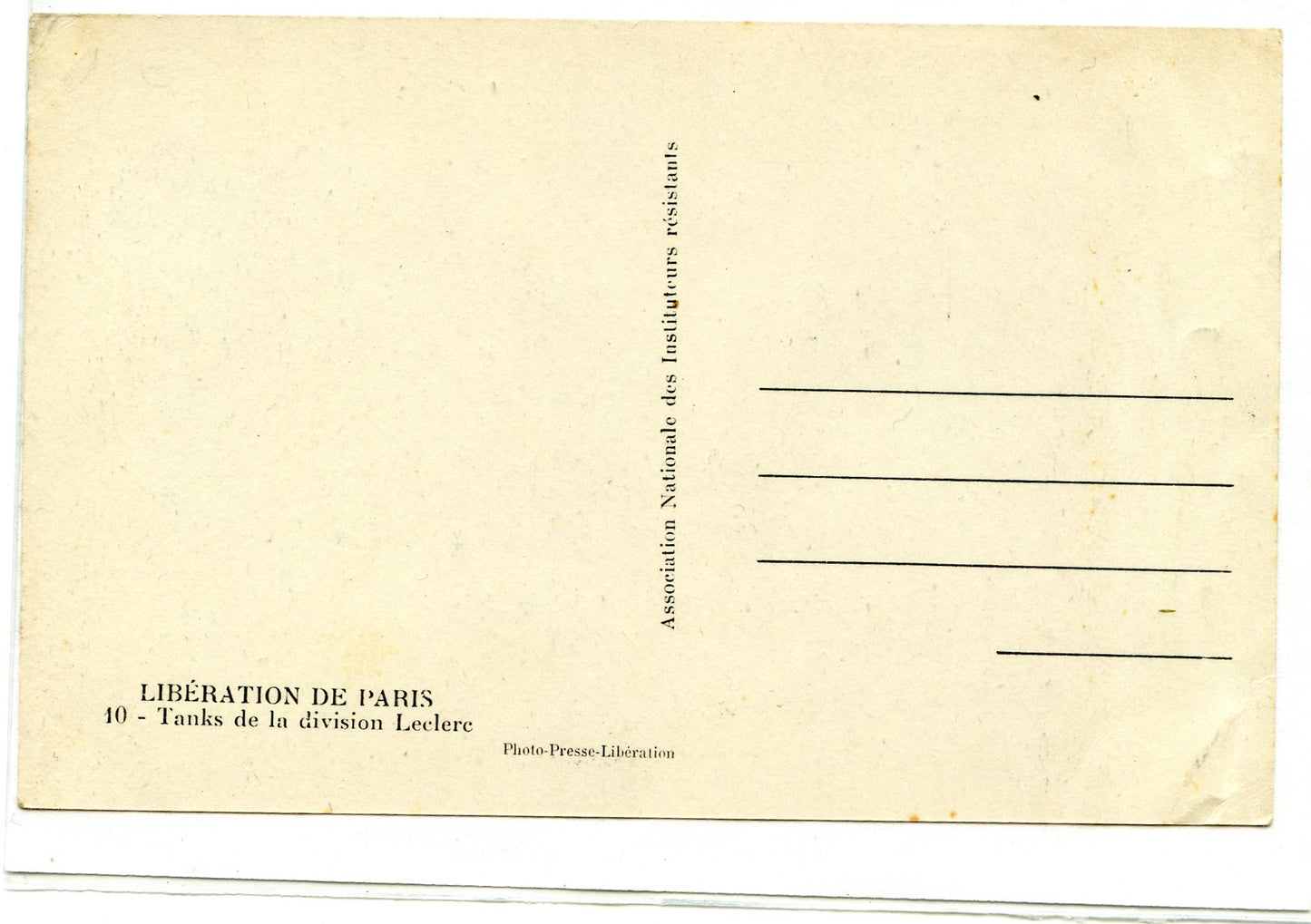 carte postale libération de Paris chars de la division Leclerc 2°DB 1944