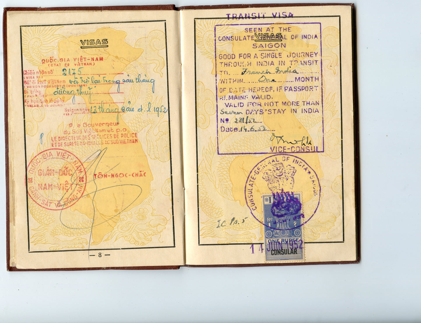 passeport de l'union Française Indochine pour une femme 1950