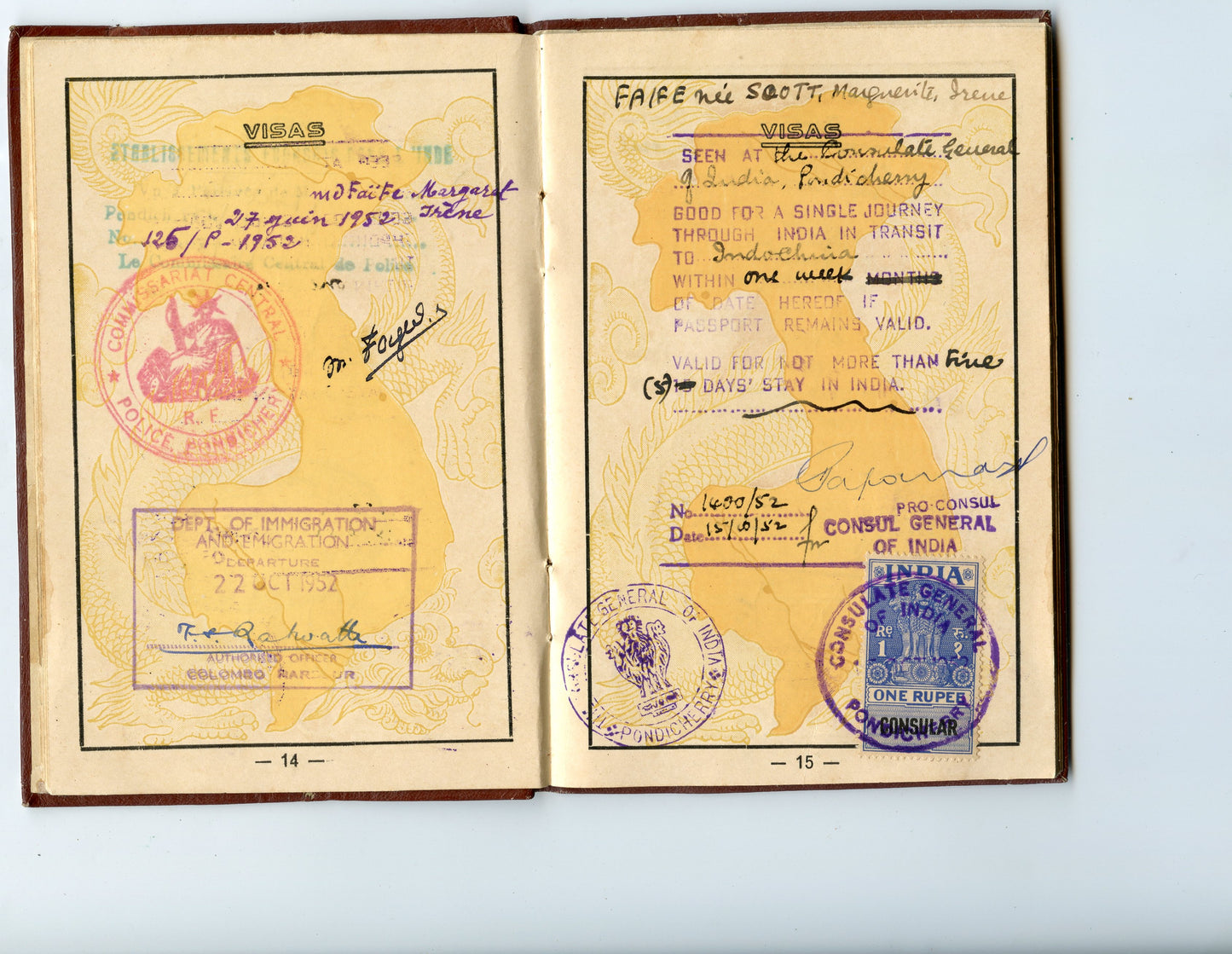 passeport de l'union Française Indochine pour une femme 1950
