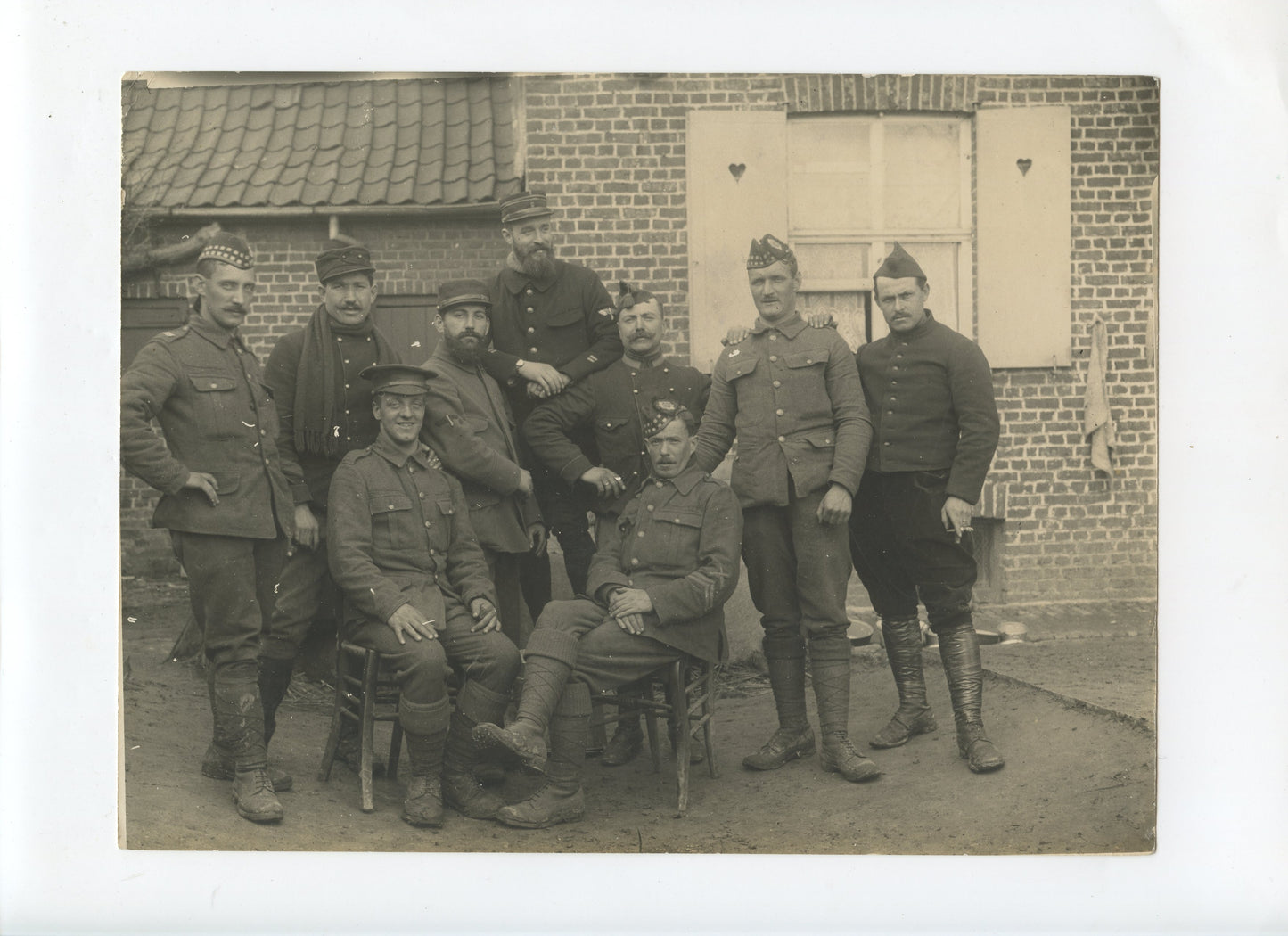 grande photo soldats Français dont aviateur et Ecossais 1914-1918 23x18 cm