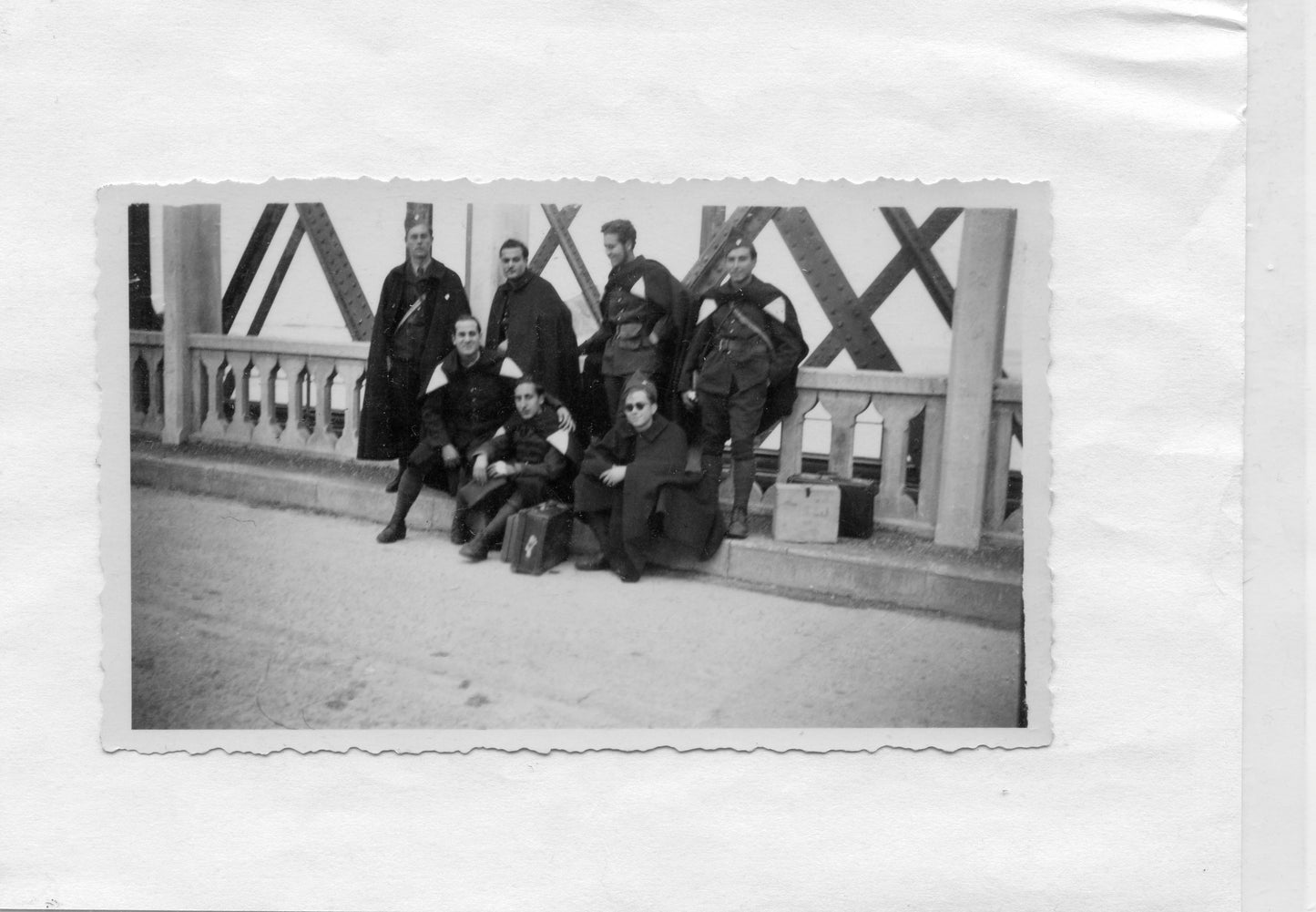 3 photos de soldats français à la mobilisation en 1940 11x6.5 cm