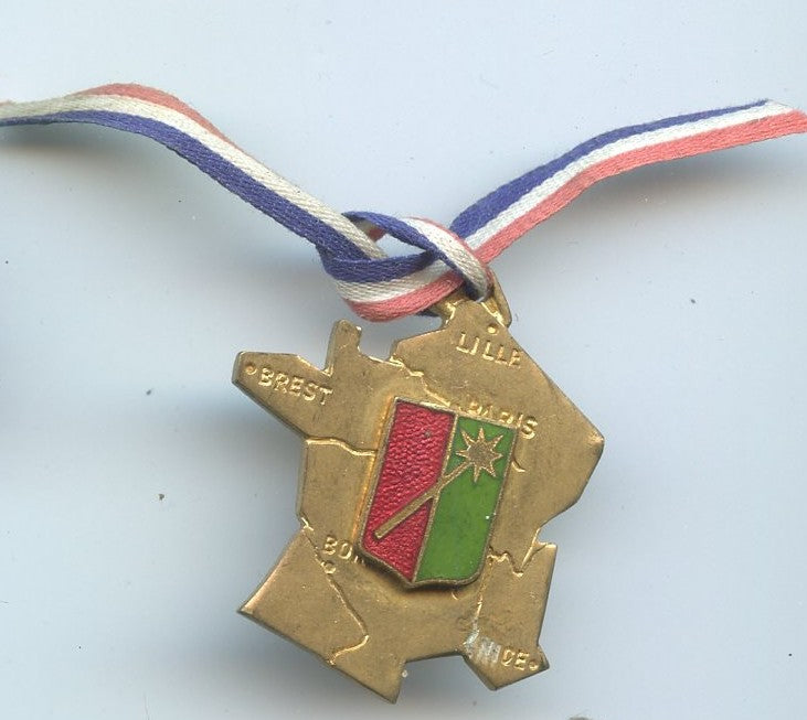 pendentif carte de la France insigne 1ère armée française