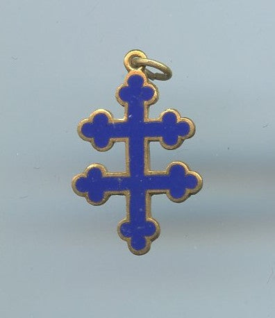pendentif croix de lorraine émaillée bleue