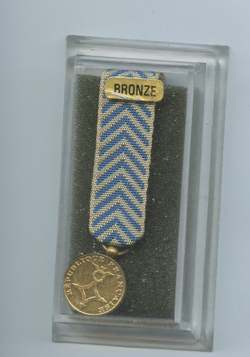 réduction médaille TRN AFN 14mm avec sa boite
