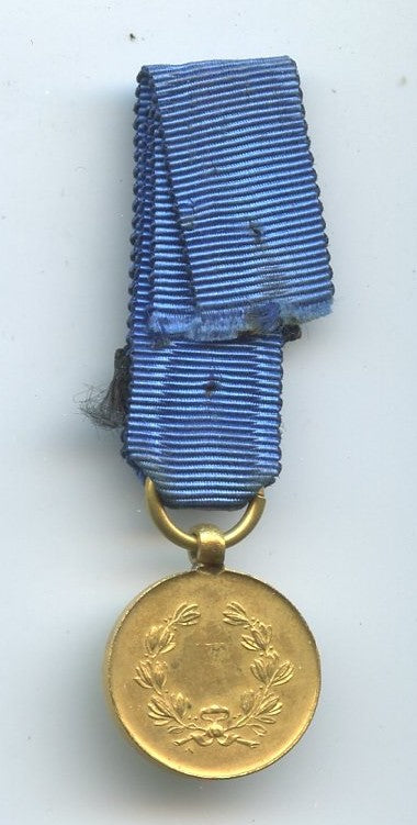 réduction de la médaille d'or de la valeur militaire Italie 16mm