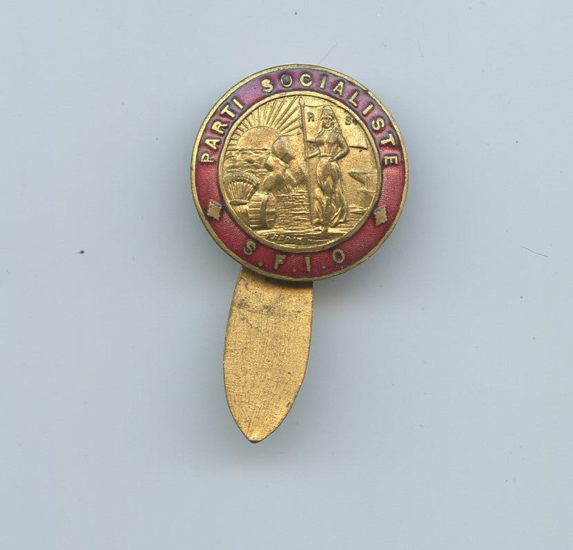 Politique : insigne de la SFIO, socialistes vers 1900, 27 mm