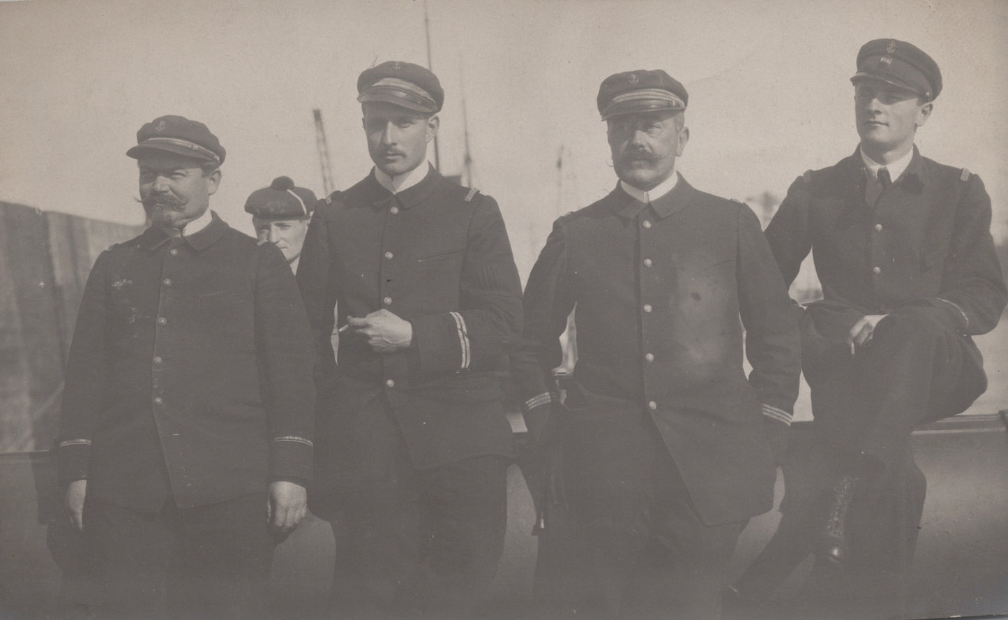 4 belles photos d'un sous-marin français 1914-18 140 x 80 mm