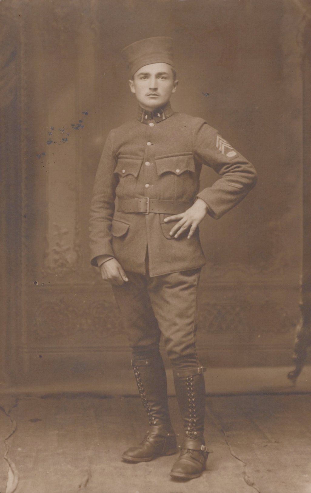 carte photo d'un cavalier du 4° chasseurs d'Afrique avec brisques 1914-18