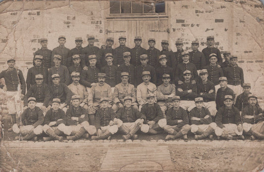 carte photo d'une section de jeunes poilus du 129°RI, Le Havre 1914-18