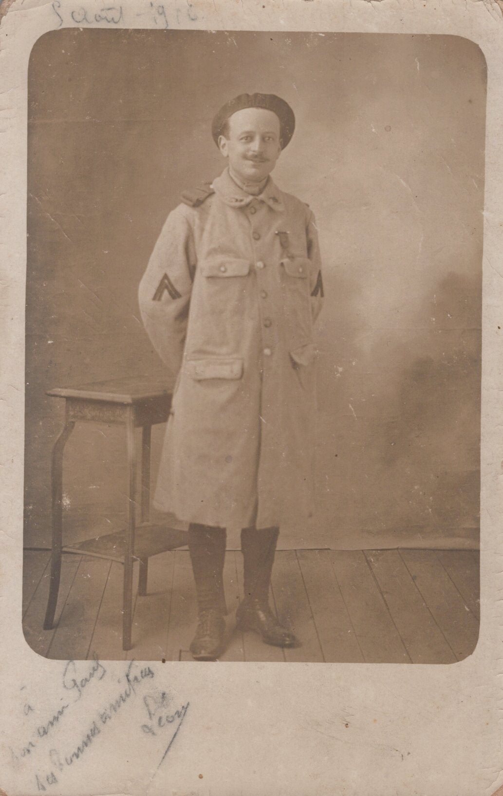 carte photo poilu du 75°RI Romans Numéro sur beret décoré de la croix de guerre 1914-1918