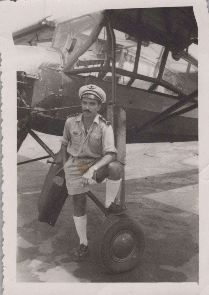 série de 6 photos d'un aviateur français en Indochine 1949
