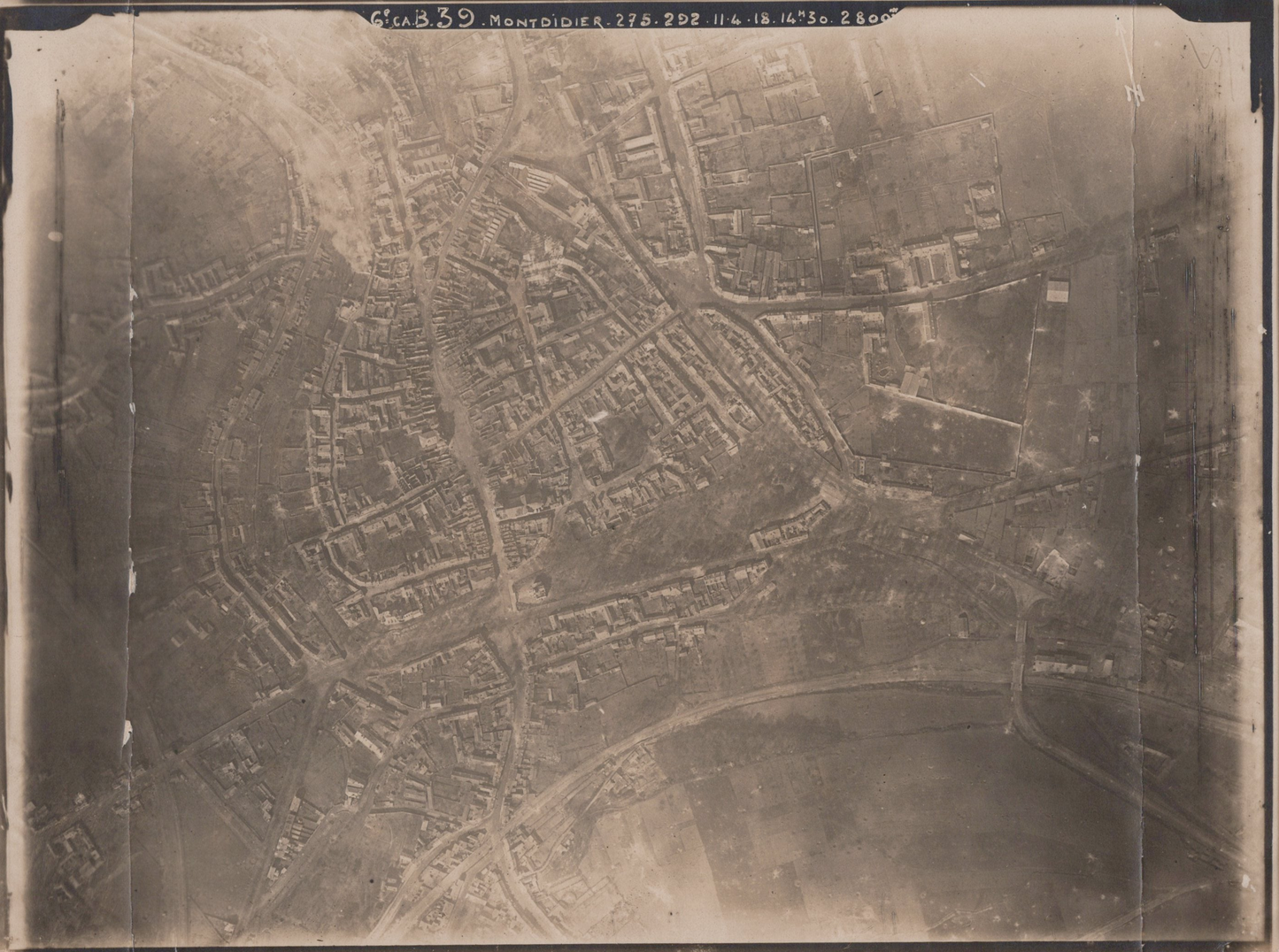photo aérienne Montdidier (Somme) 11 avril 1918