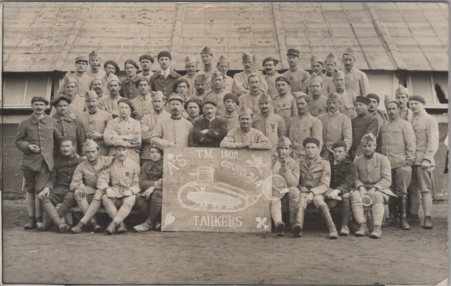 carte photo cours 214 de chars de combat, artillerie spéciale FT 17 juillet 1918