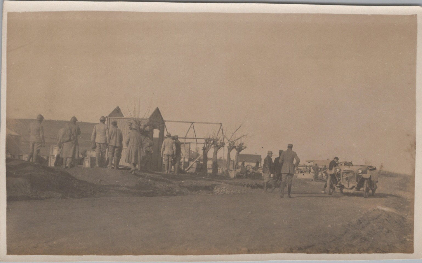 9 photos vues du camp d'aviation Français Salonique 1914-1918