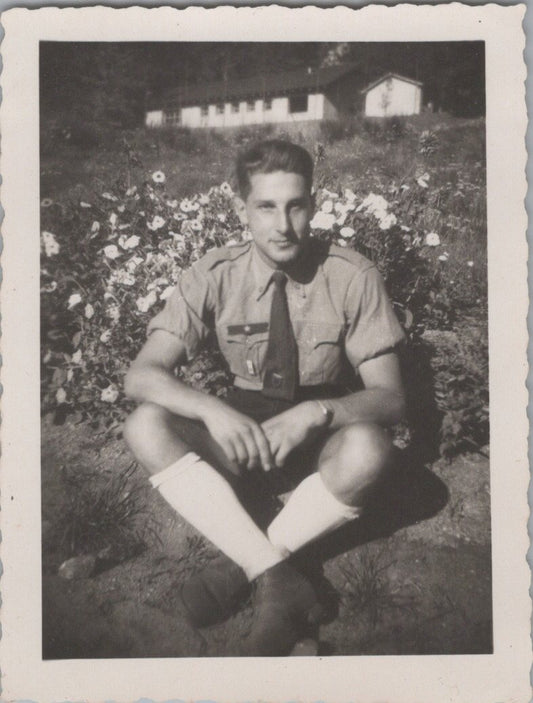 photo d'un jeune des chantiers de jeunesse nominative Staub 1943 8,5 x 6 cm