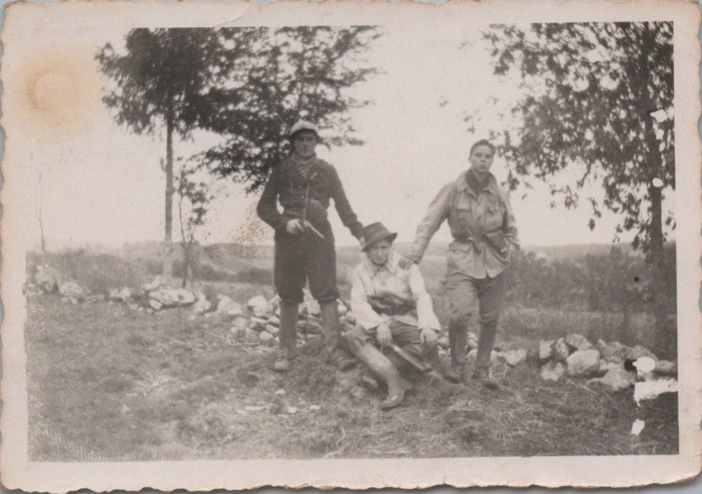 photos de résistants français armés vers 1944 8,5 x 6 cm
