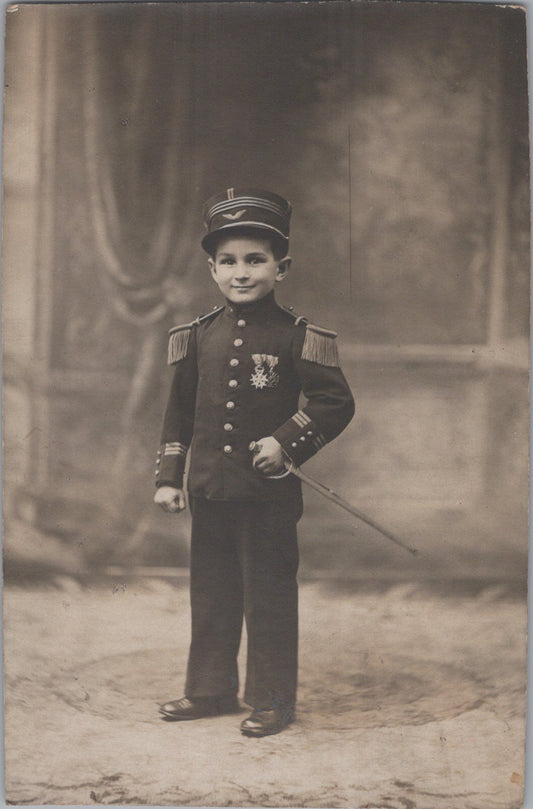 carte photo enfant en tenue d'aviateur 1914-1918