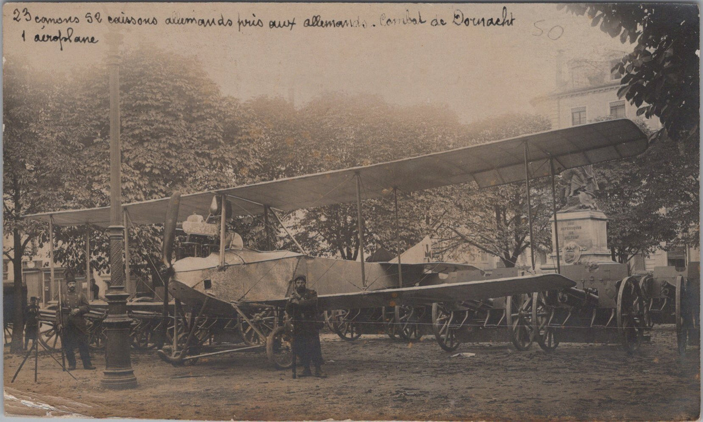 carte photo avions et canons pris par les français à Dornach Alsace 1914
