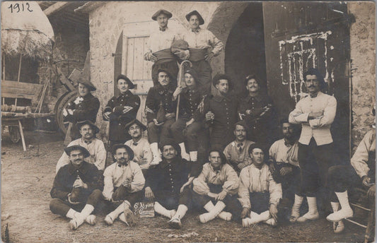 carte photo chasseurs de la 2° cie du 6°BCA 1912