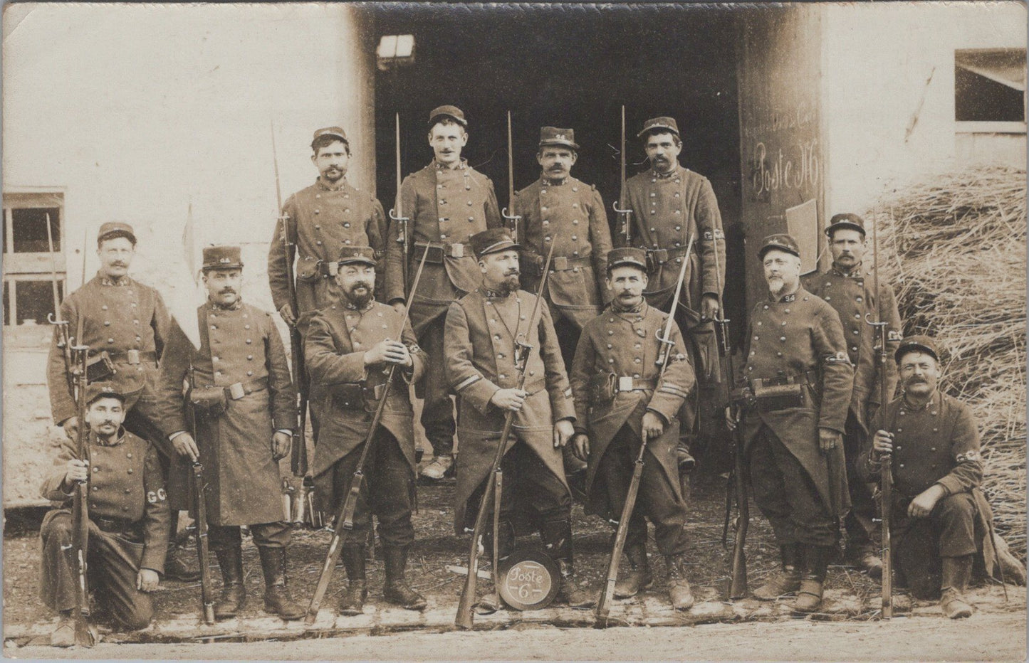 carte photo poilus du 94°RIT gardes voies à Luxéville septembre 1914