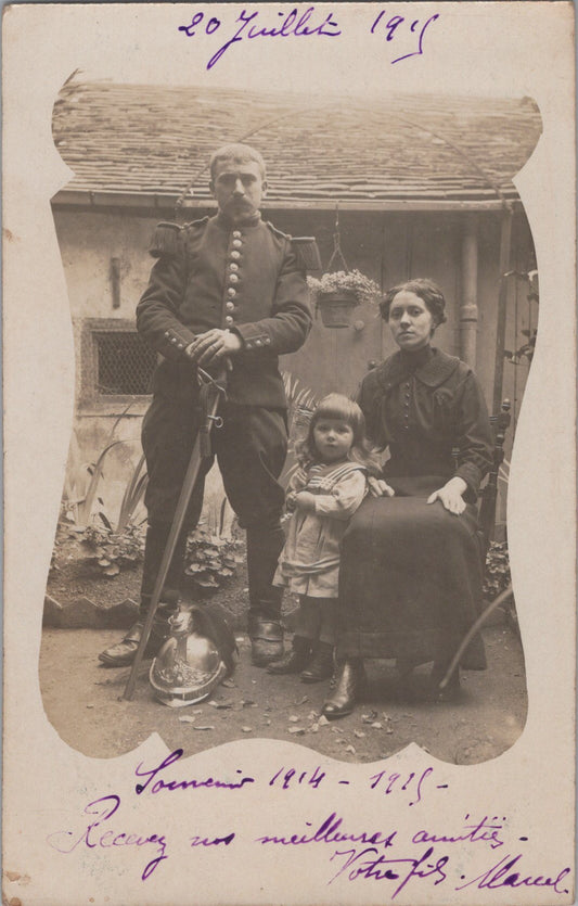 carte photo d'un dragon et sa famille 1915