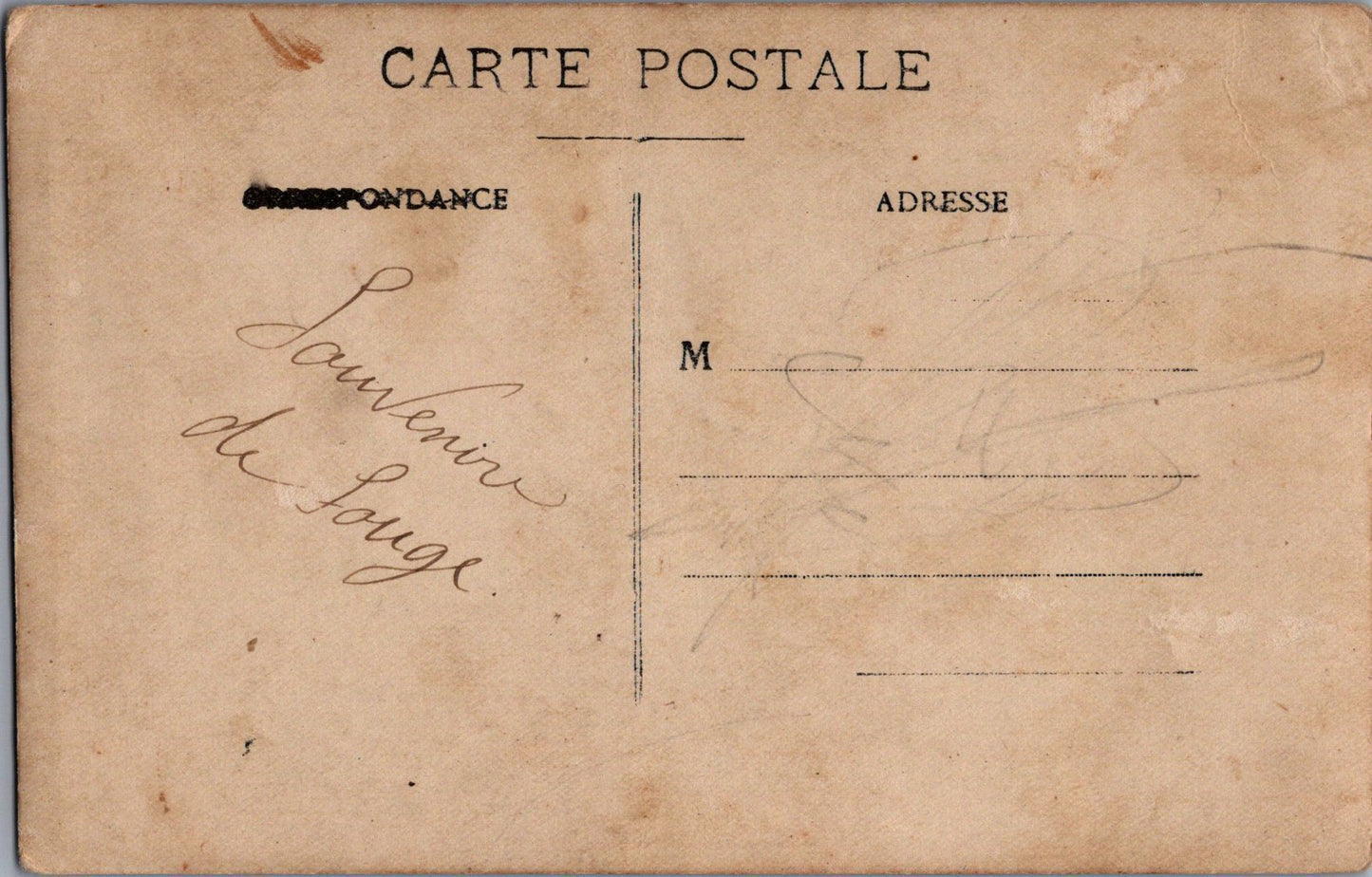 carte photo d'un poilu du 57°RI avec équipements ersatz 1914-15