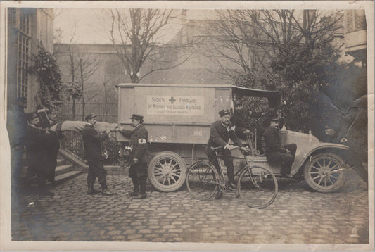 grande photo ambulance de la SSBM, croix rouge, Reims 12 février 1916 17x11,5 cm