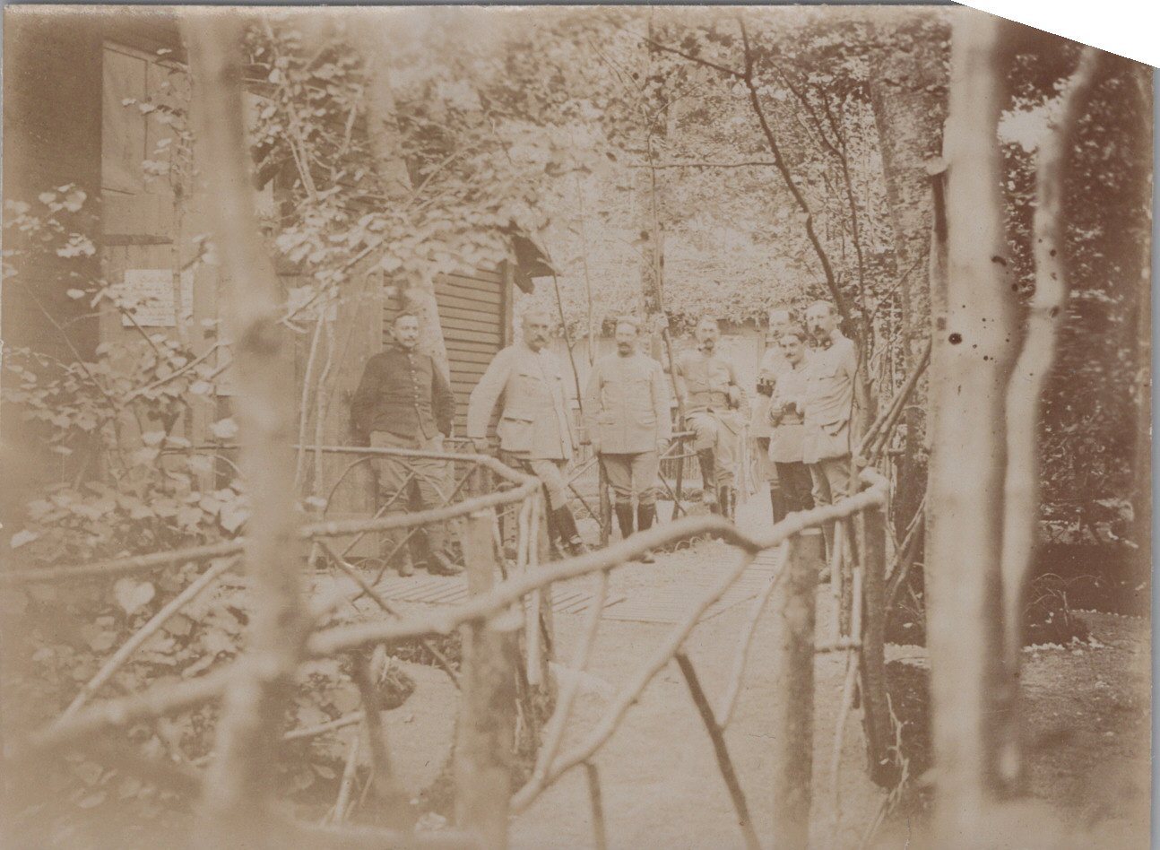 6 photos d'un état major en campagne avec généraux 11x8 cm