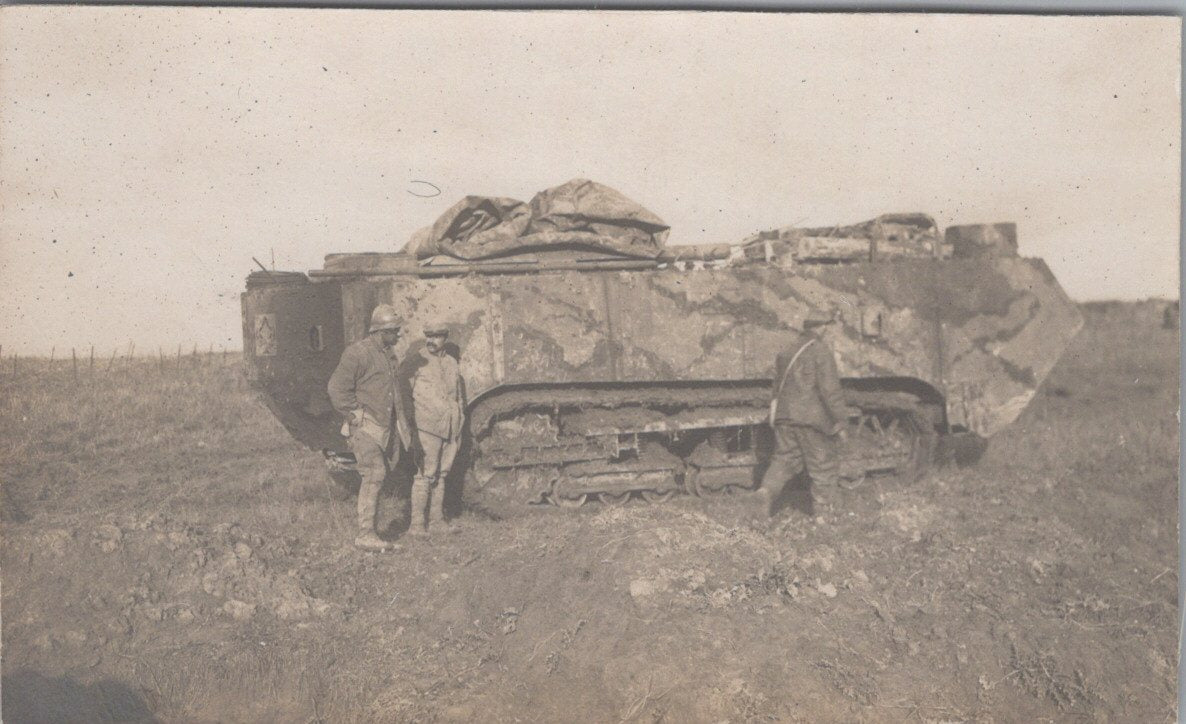 2 photos chars Saint Chamond 10x6 cm