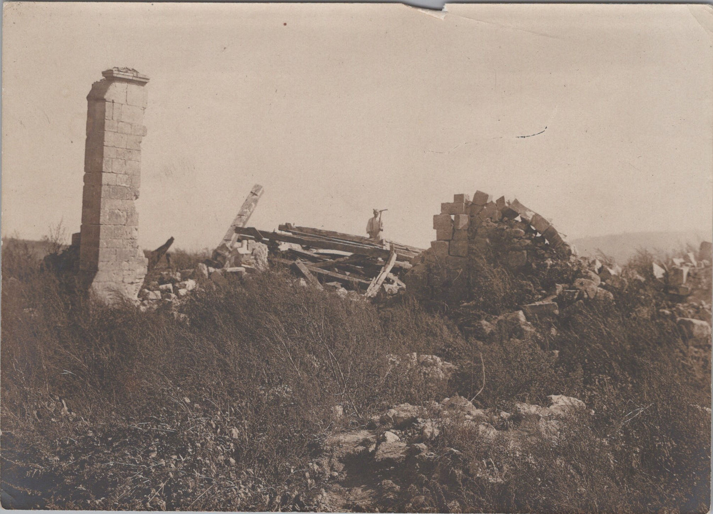 grande photo Chavonne l'église Chemin des Dames 1914-18 17x12 cm
