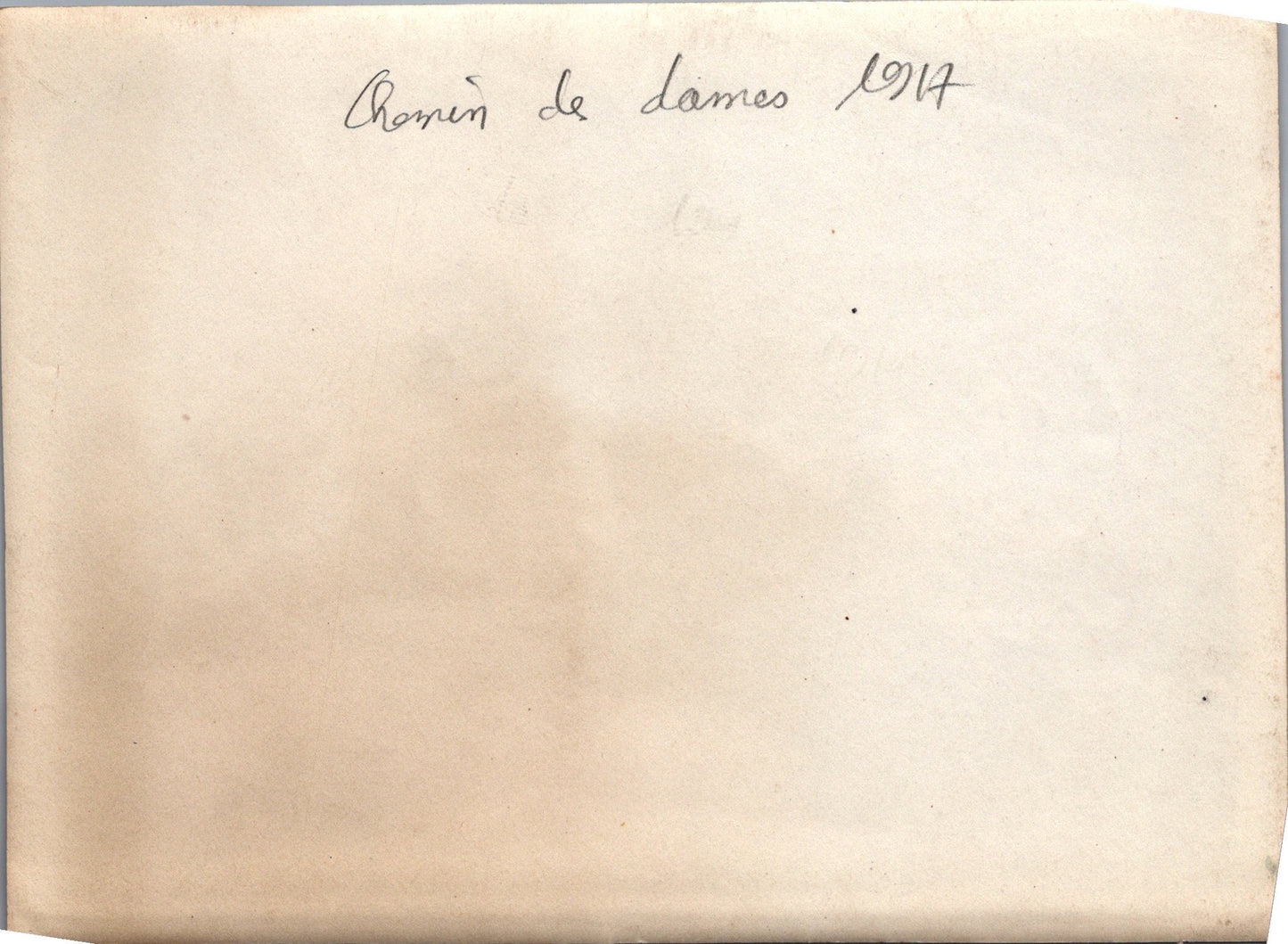 2 grandes photos convoi détruit Chemin des Dames 1914-18 17x12 cm