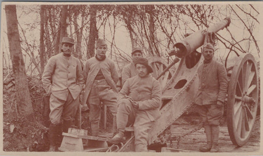 photo avec artilleurs et canon de 90  1914-1918 11x6,5 cm