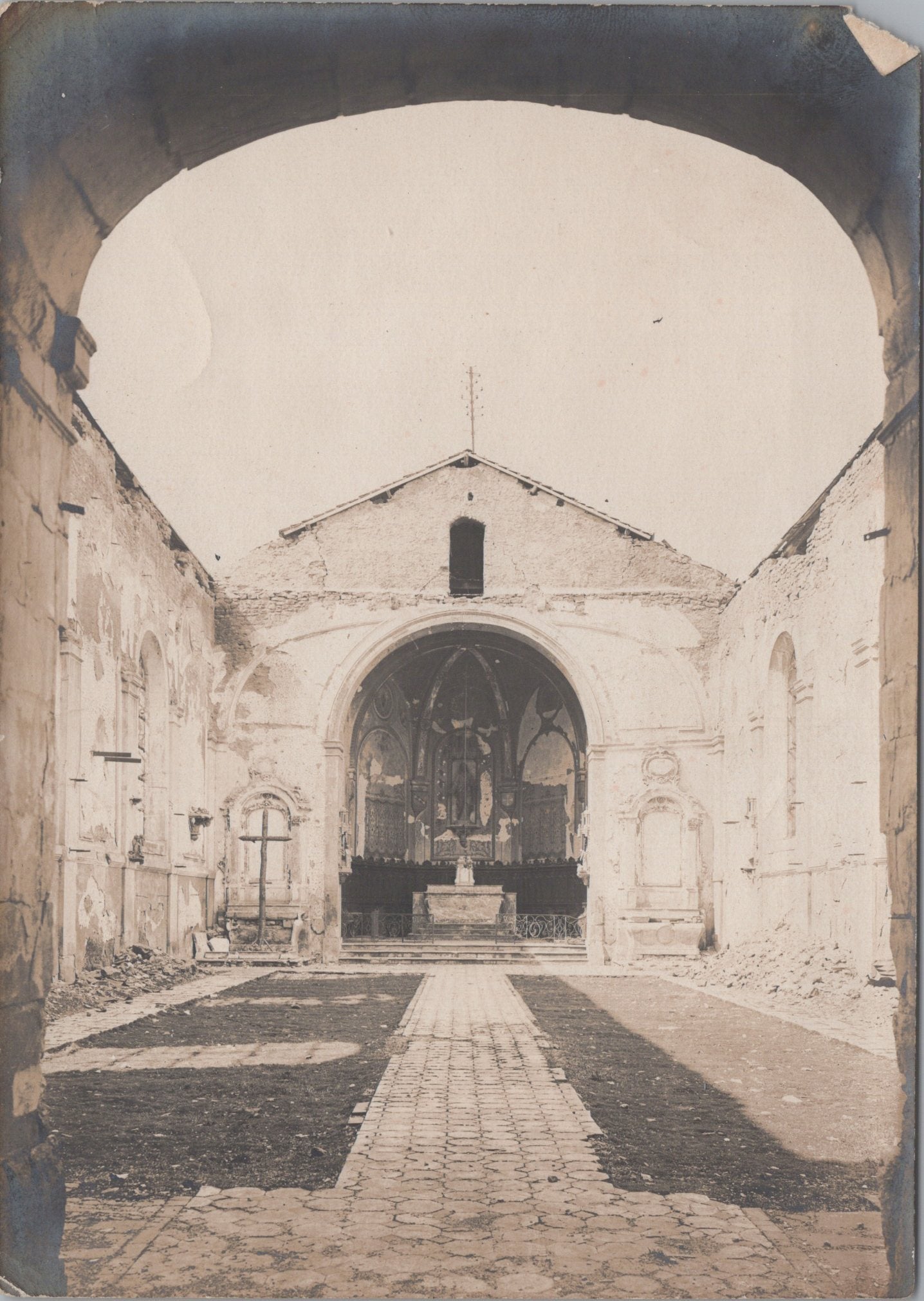 2 grandes photos Leyr Eglise détruite Meurthe et Moselle 1914-18 17x12 cm