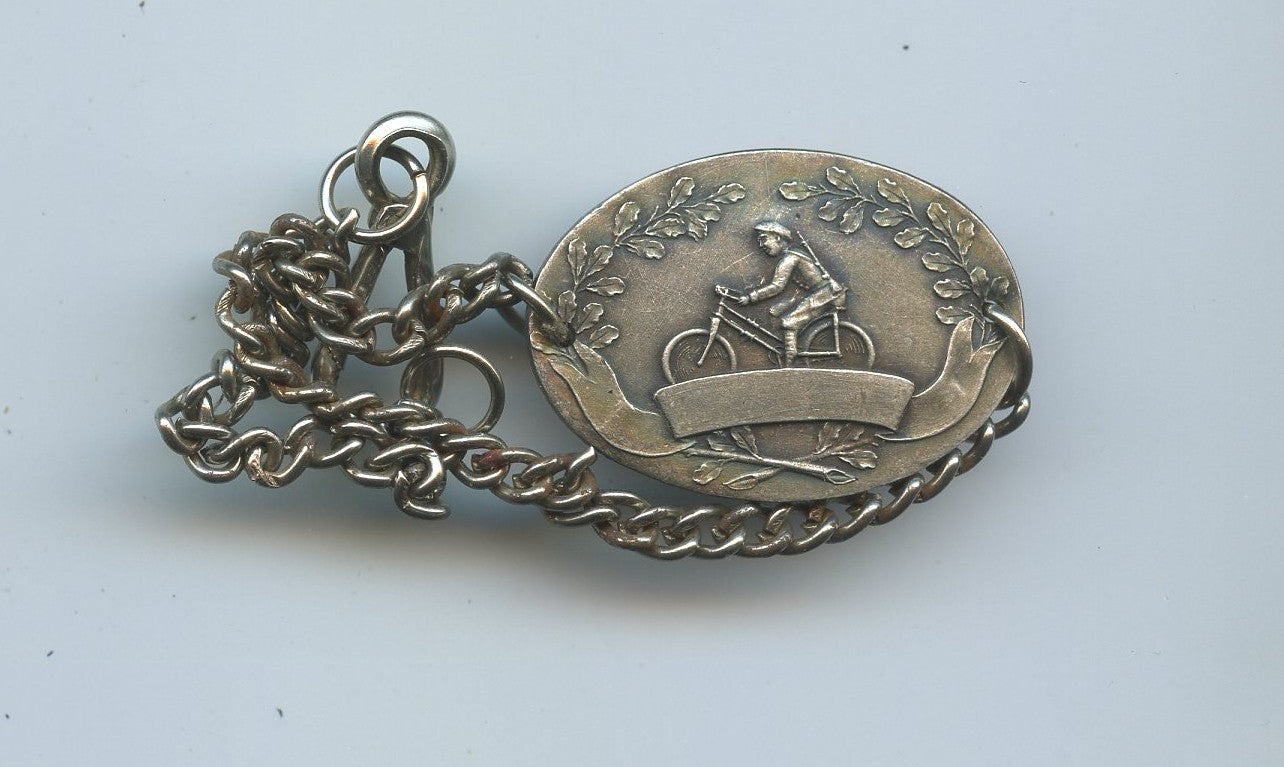 bracelet gourmette chasseurs cyclistes années 20-30