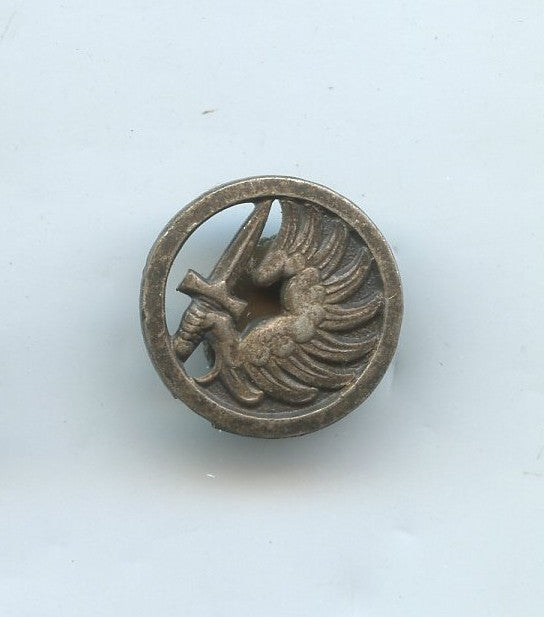 insigne de boutonnière insigne de béret parachutistes métropolitains attache à vis 17mm