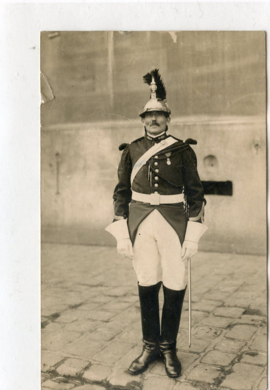 carte photo sous officier de la garde républicaine décoré de la Médaille Militaire années 20