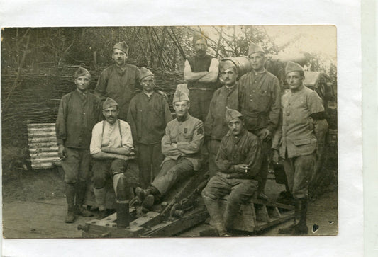 carte photo d'une pièce d'artillerie lourde française avec servants 1914-18