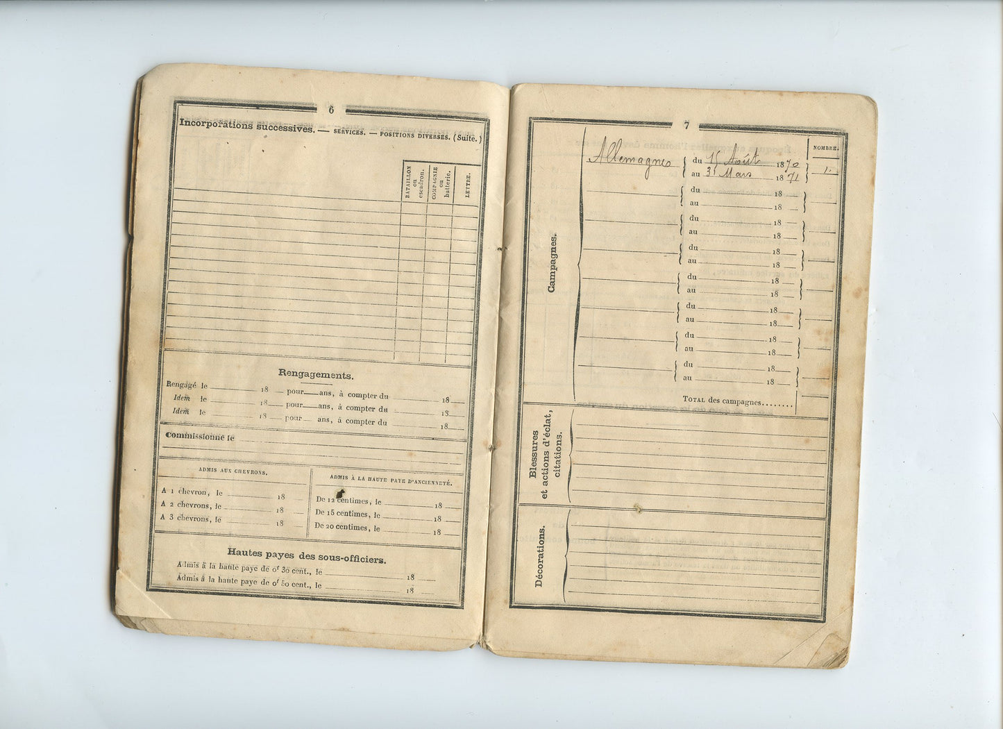 2 livrets militaires d'un mobile de la guerre de 1870-71