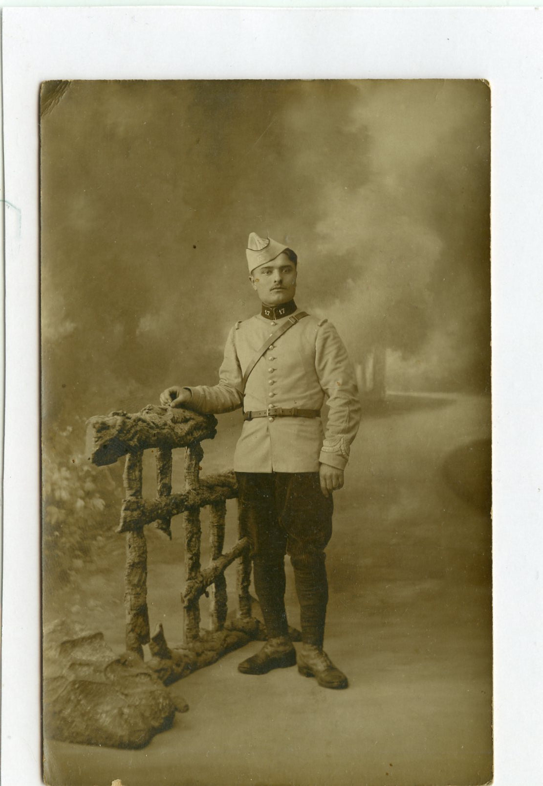 carte photo d'un MDL du 17° chasseurs à cheval 1915, Lunéville, cavalerie 14-18