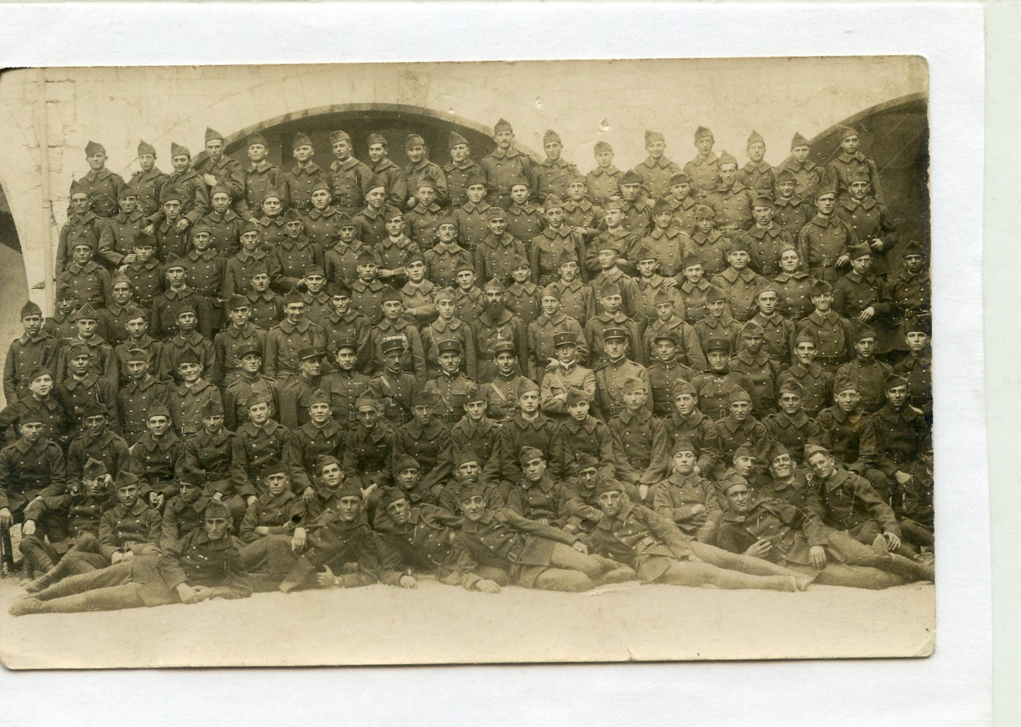 carte photo d'une compagnie d'infanterie coloniale années 1920-30