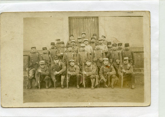 carte photo d'un groupe de poilus du 92°RI 1914-1918