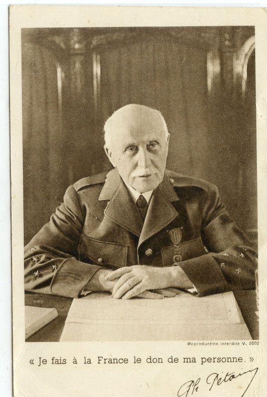 carte postale Maréchal Pétain don de ma personne,  Vichy, Etat Français