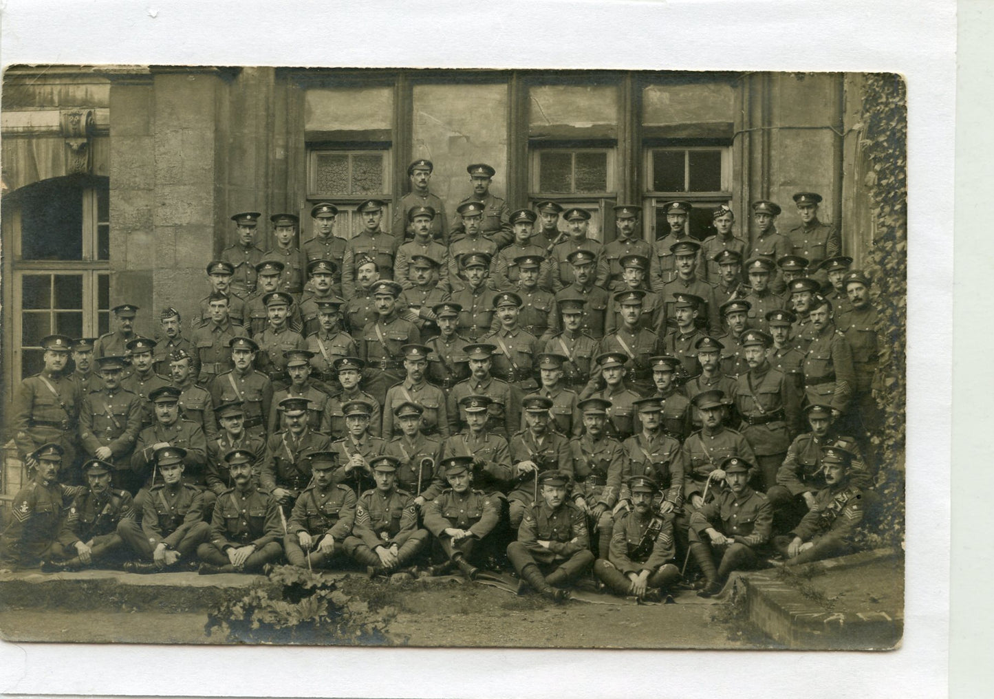 carte photo d'une unité de soldats anglais  1914-1918