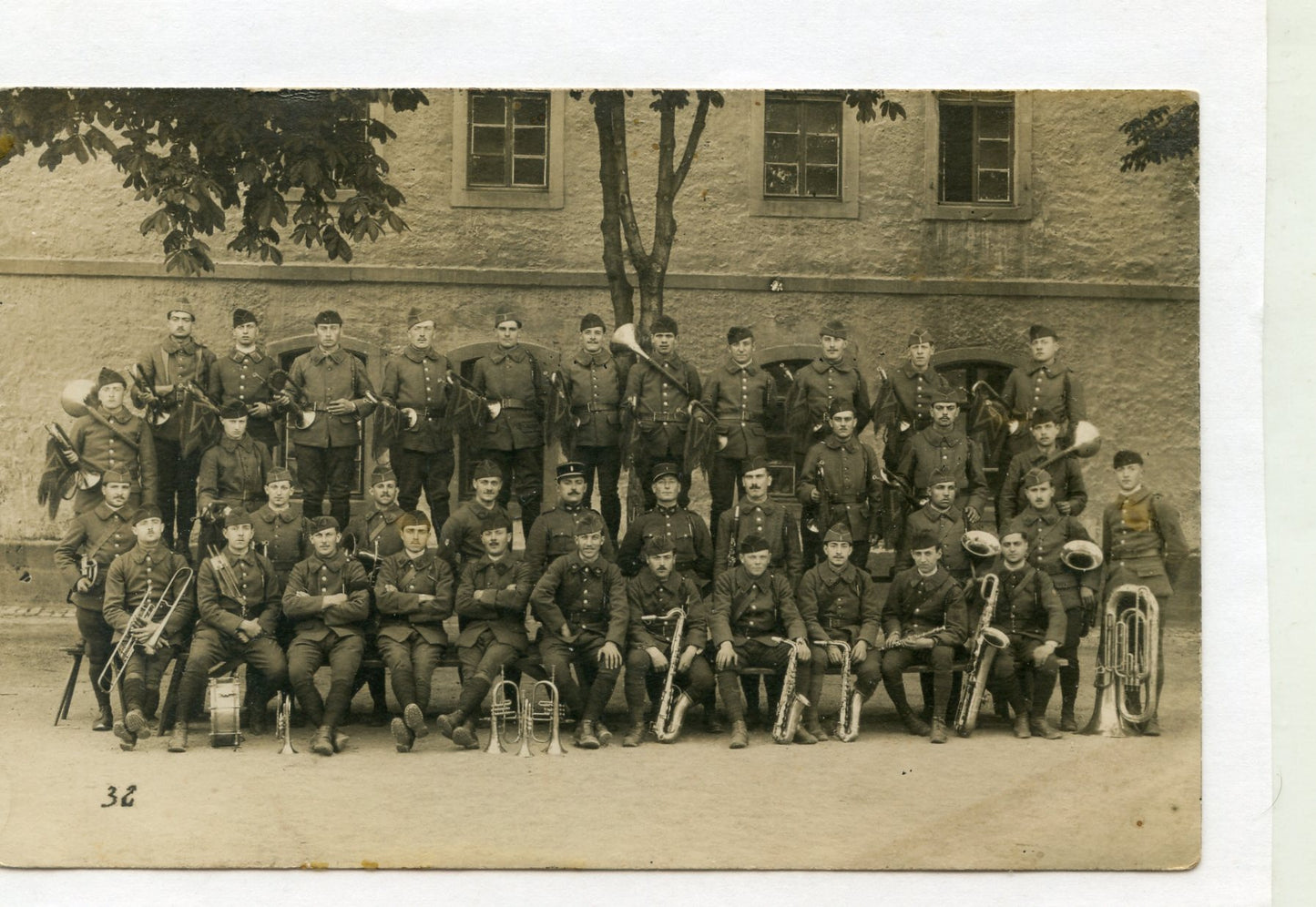 carte photo fanfare du 1° bataillon de chasseurs après  1914-1918